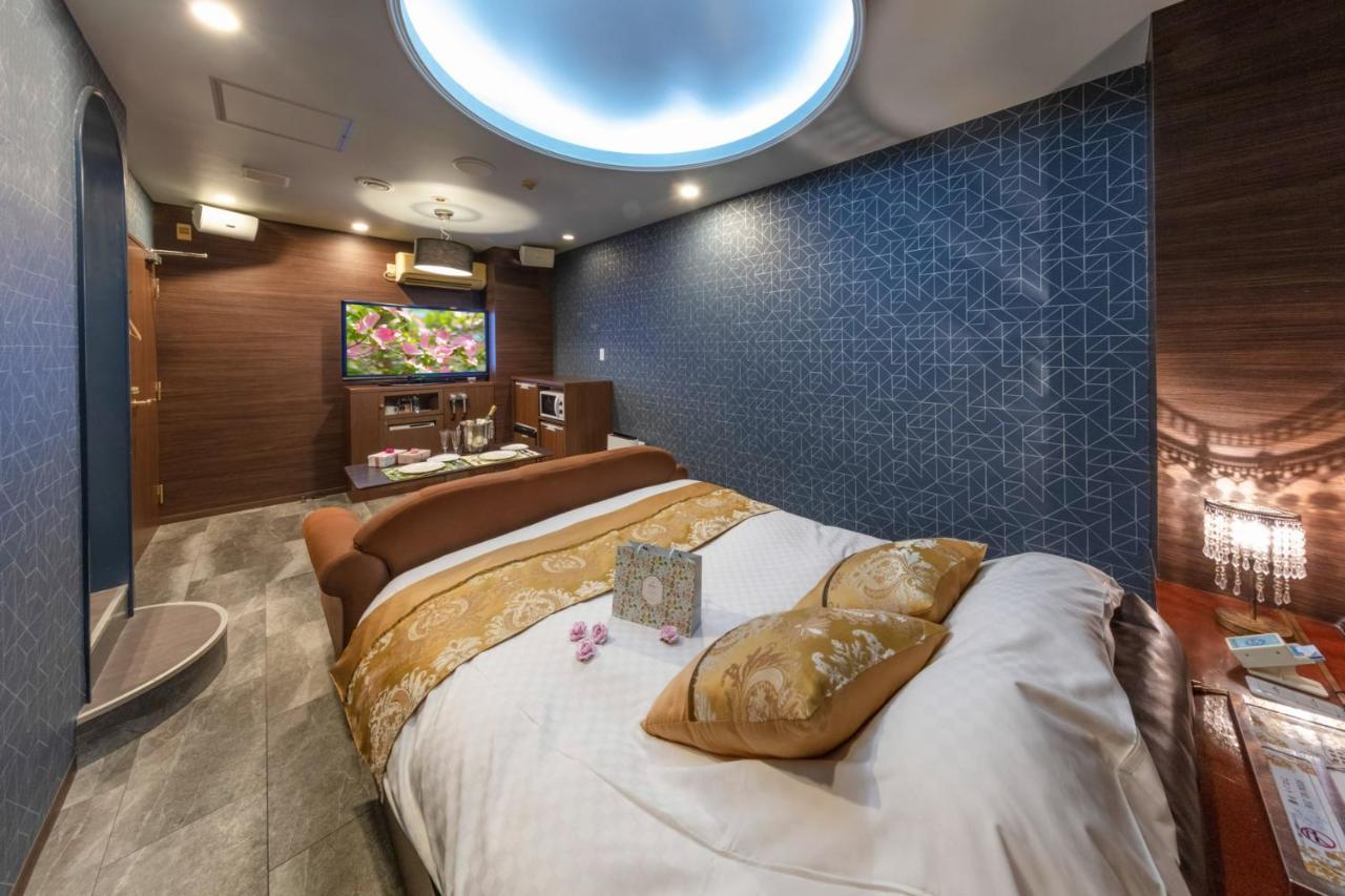 Hotel Ｇem (Adults Only) Sendai Bagian luar foto